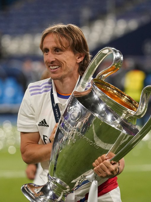 游戏日报：完美世界2022年净利润增加273%；叠纸网络两款新游将开测丨230406