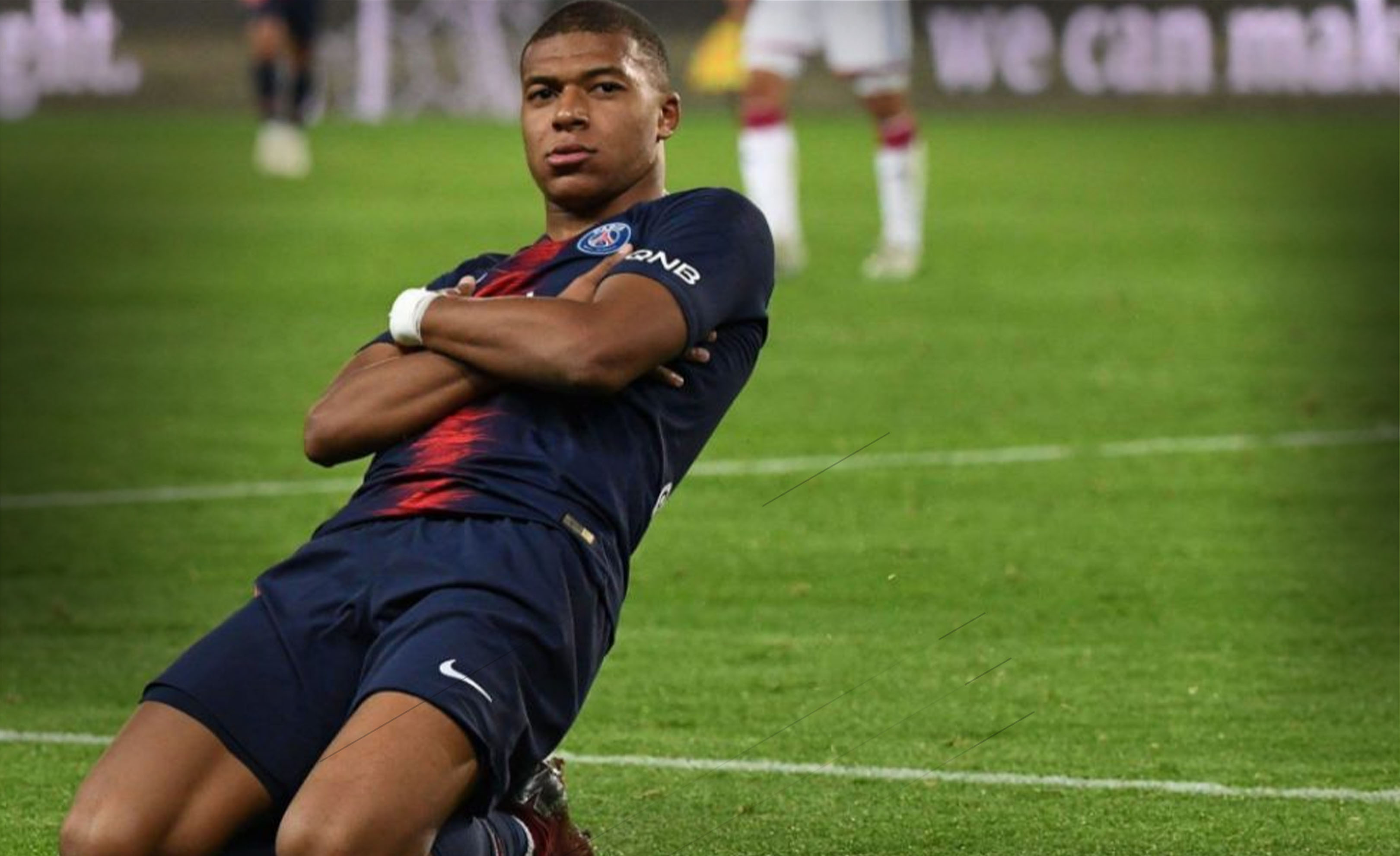 F1：周冠宇首秀凯迪拉克车队