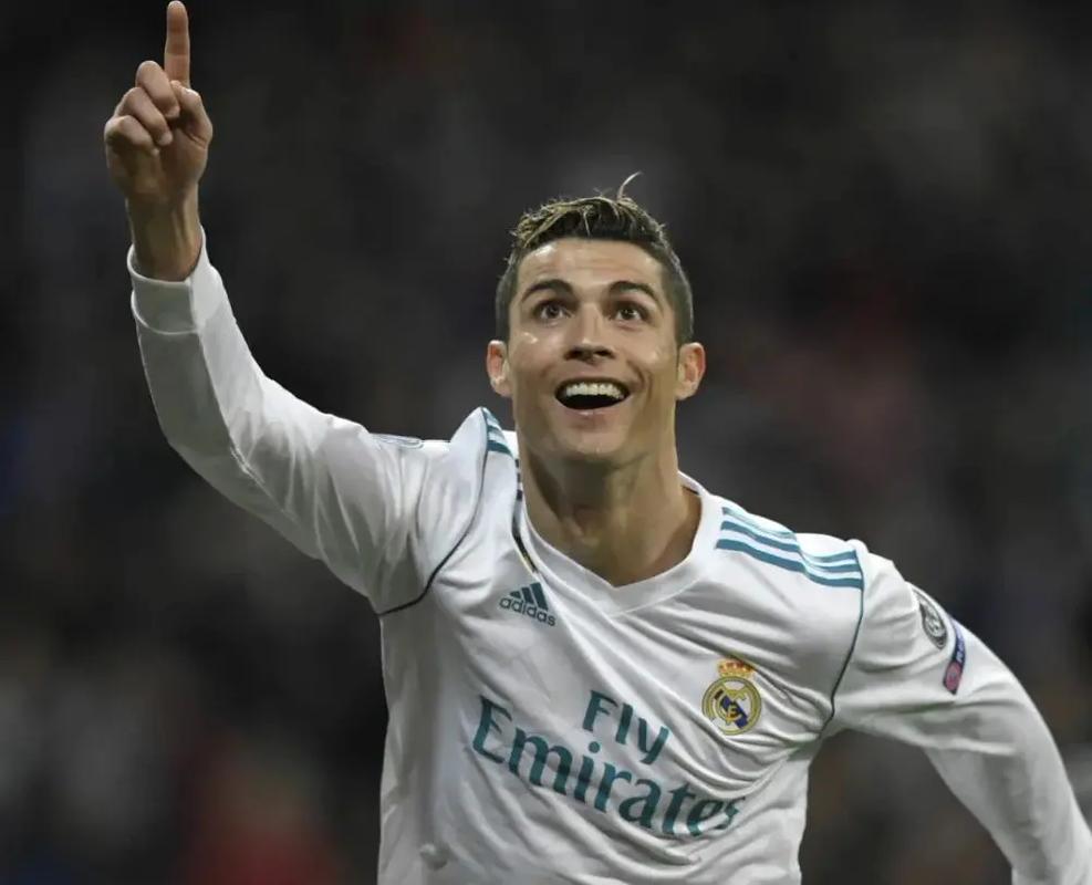 斯基拉：萨德给罗马尼奥利开600万欧年薪，正准备向拉齐奥报价