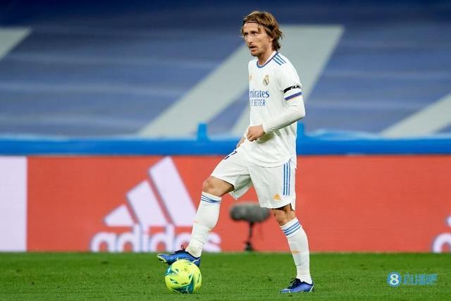 广东大胜辽篮风波发酵，奎因回应挑衅被警告，赵继伟复出进程加快