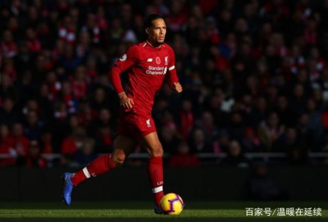 吴冠希张常宁大婚答谢晚宴 中式礼服大气赵继伟晒大婚甜蜜